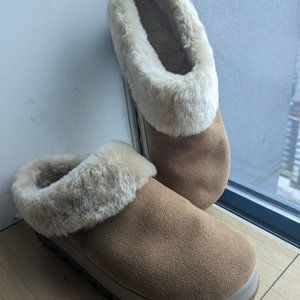 Cougar Shearling Mule Slip on